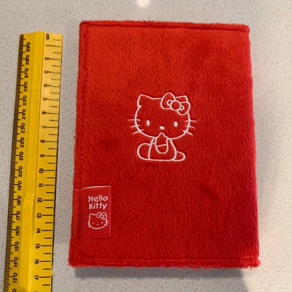 2011 HELLO KITTY PLANNER BRAND NEW - Picture 2 of 14